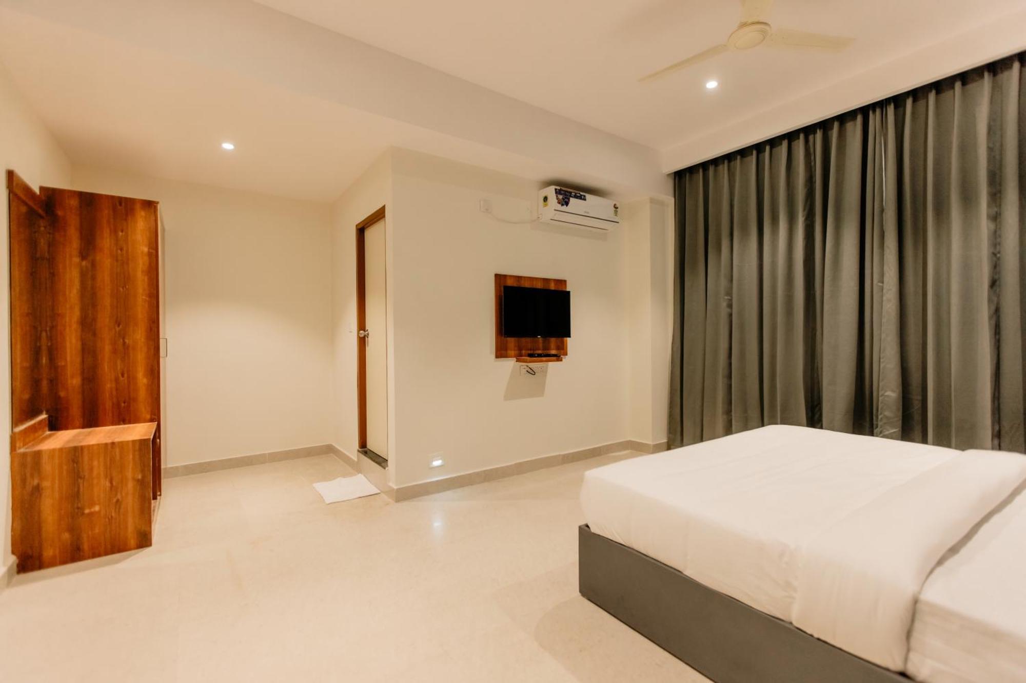 No 7 Vista Hotel Bangalore Buitenkant foto