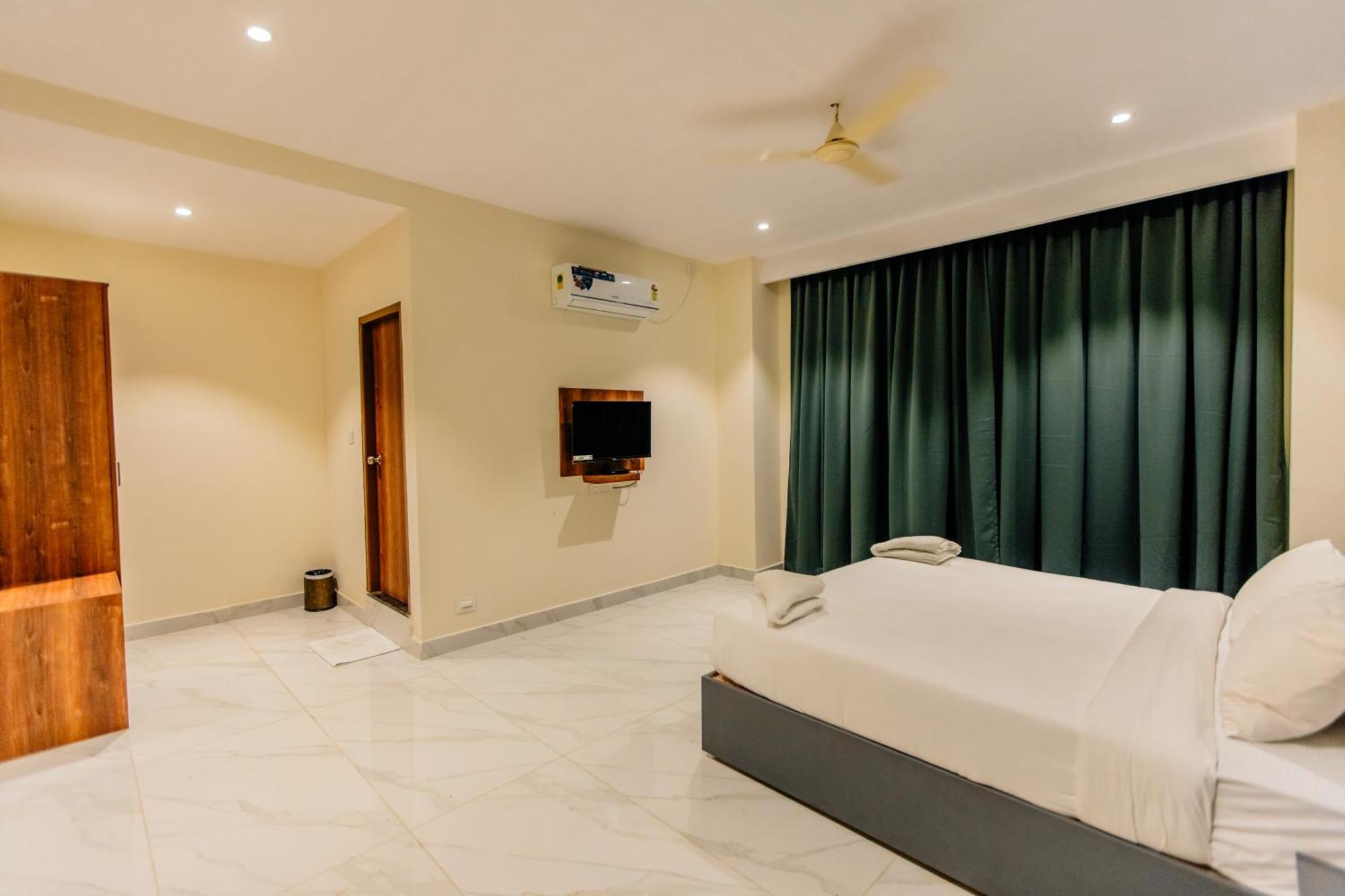 No 7 Vista Hotel Bangalore Buitenkant foto